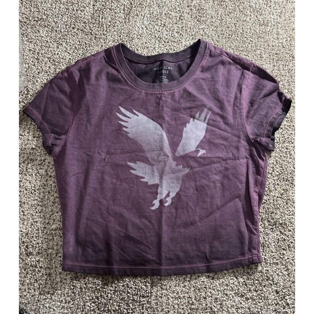 American Eagle Tshirt NWOT Purple Faded Crop Cute White Eagle Size Medium‎
